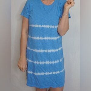 Blue and white tie dye Universal Thread t shirt dress